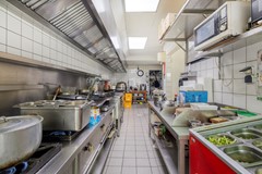 Bunschoten - Spakenburg - Kerkstraat 1 Meerwaerde Makelaars-15.jpg